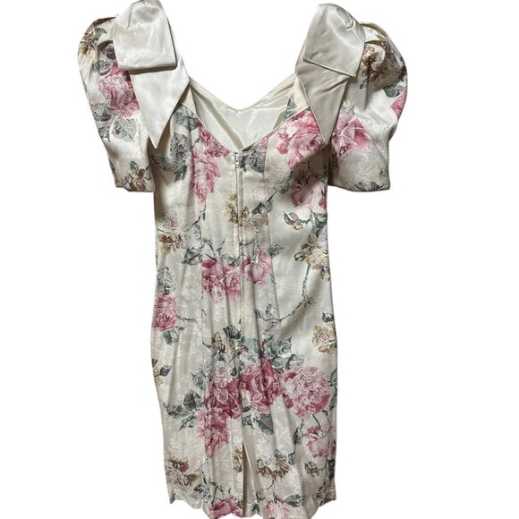 Vintage Late Edition Ltd White Floral Brocade Dress Size 6 Puff Sleeve Shoulder - Picture 3 of 8